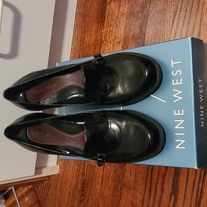Nine West leather shoes
